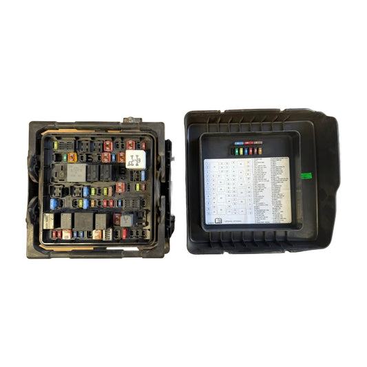 Holden VF V8 SS Series 1 Fuse Box