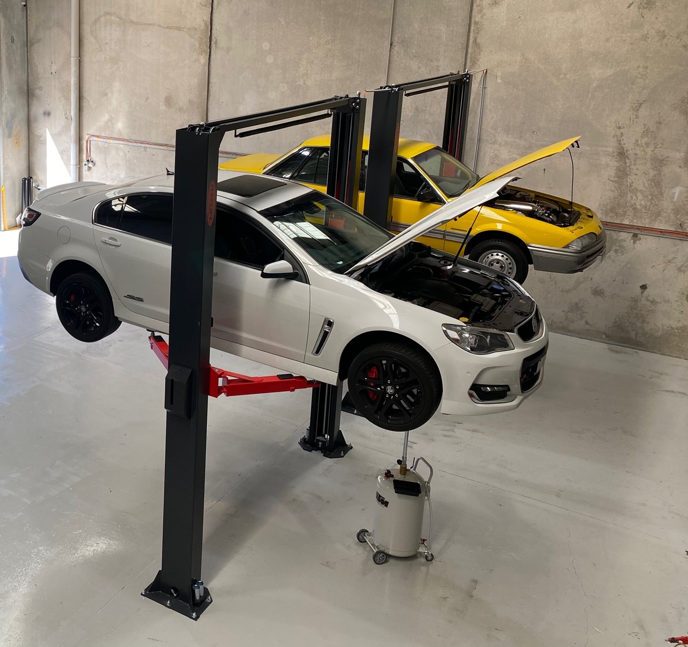 Servicing at Niche Automotive